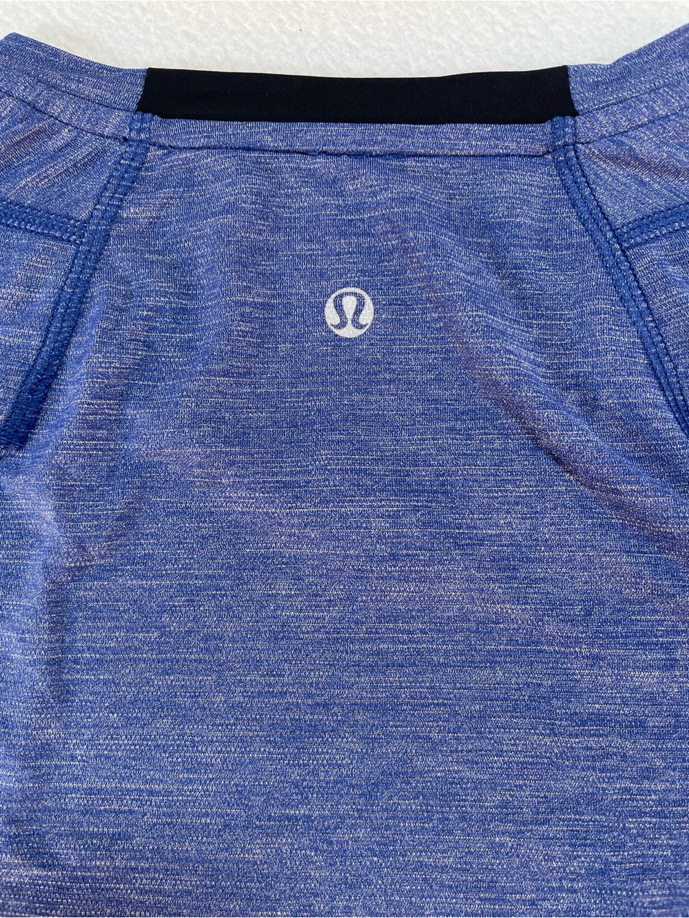 Lululemon Mens Activewear Short Sleeve Pocket T Shirt